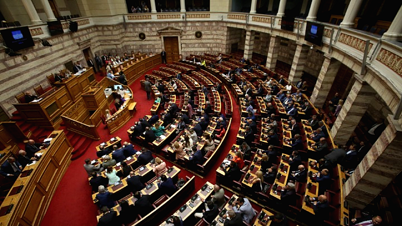 Ολομέλεια: Συζήτηση για τις προτάσεις του ΠΑΣΟΚ και ΣΥΡΙΖΑ-Νέα Αριστερά σχετικά με την Προκαταρκτική Επιτροπή
