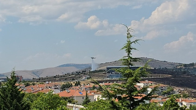 Άμεσες ενέργειες του Πυροσβεστικού Σώματος για την πυρκαγιά στη ΖΕΠ Κοζάνης