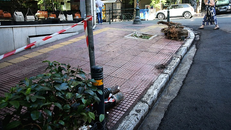 Πώς ένα σοβαρό τροχαίο ανέτρεψε την ηρεμία στο Κολωνάκι – Συνελήφθη παρκαδόρος