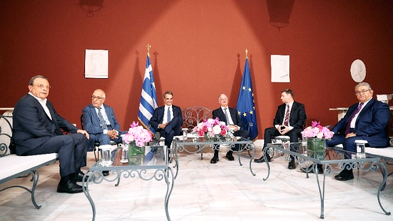 Βαρύ κλίμα χαρακτηρίζει τον εορτασμό της 51ης Επετείου Αποκατάστασης της Δημοκρατίας