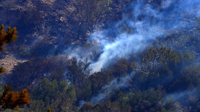 Συνεχιζόμενη μάχη με τις φλόγες στην Ιεράπετρα
