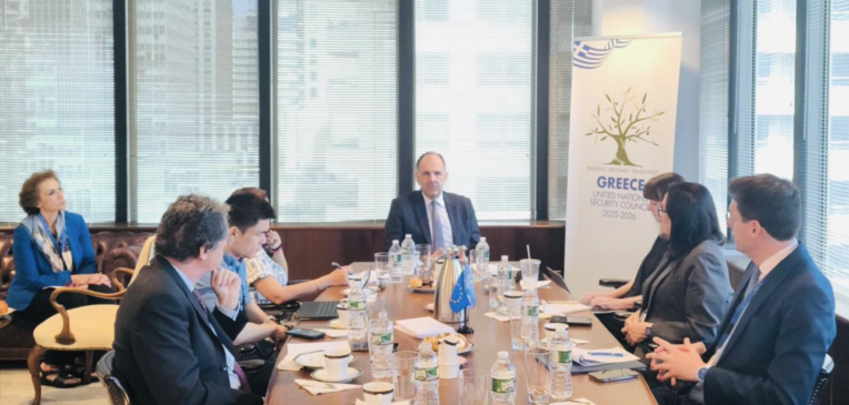 Γεραπετρίτης: «Είναι αδιανόητο στην τρέχουσα συγκυρία αναταραχής η Κύπρος να παραμένει διαιρεμένη» – Την διευθέτηση του ζητήματος ενθαρρύνει ο Μακρόν