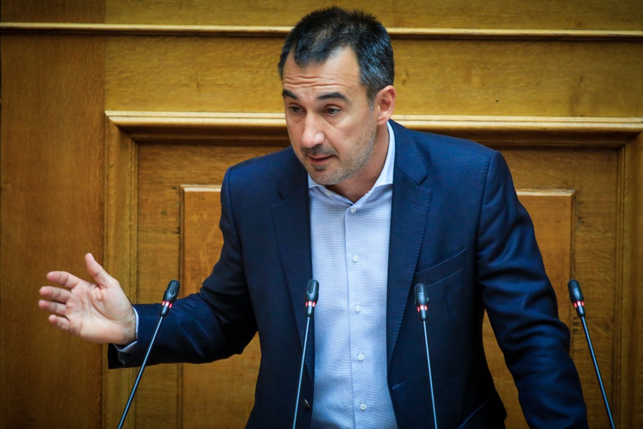 Χαρίτσης στη Βουλή: Η διαφθορά των πληρωμών από τον Μητσοτάκη και οι παράτυποι αγρότες