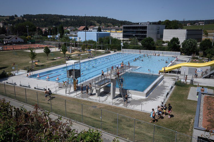 Ελβετία: Απαγόρευση εισόδου αλλοδαπών στις δημόσιες πισίνες λόγω παρενόχλησης