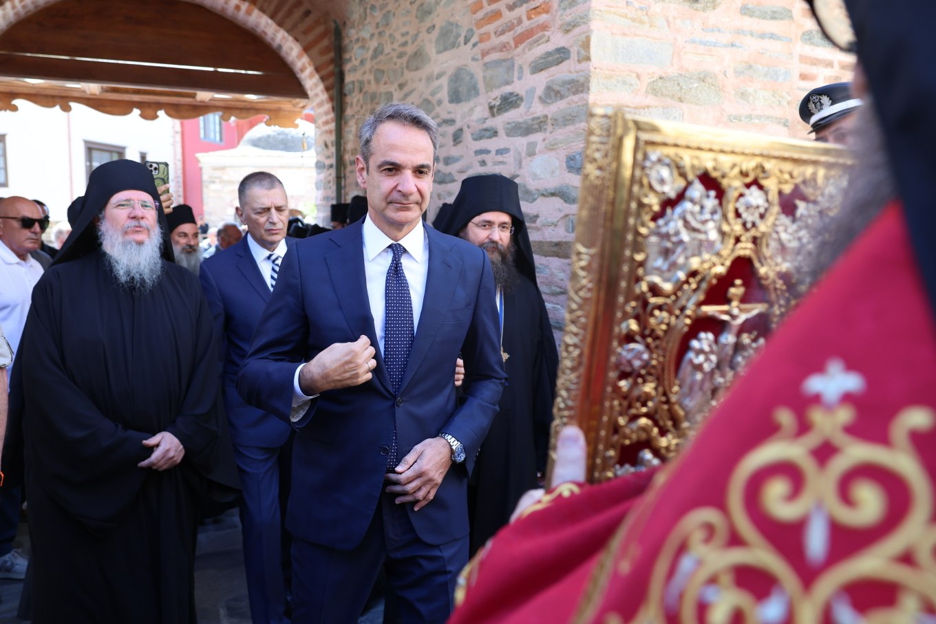 Ο Κασσελάκης σχολιάζει τα ορθογραφικά λάθη του Μητσοτάκη: Αριστεία, όχι αστεία