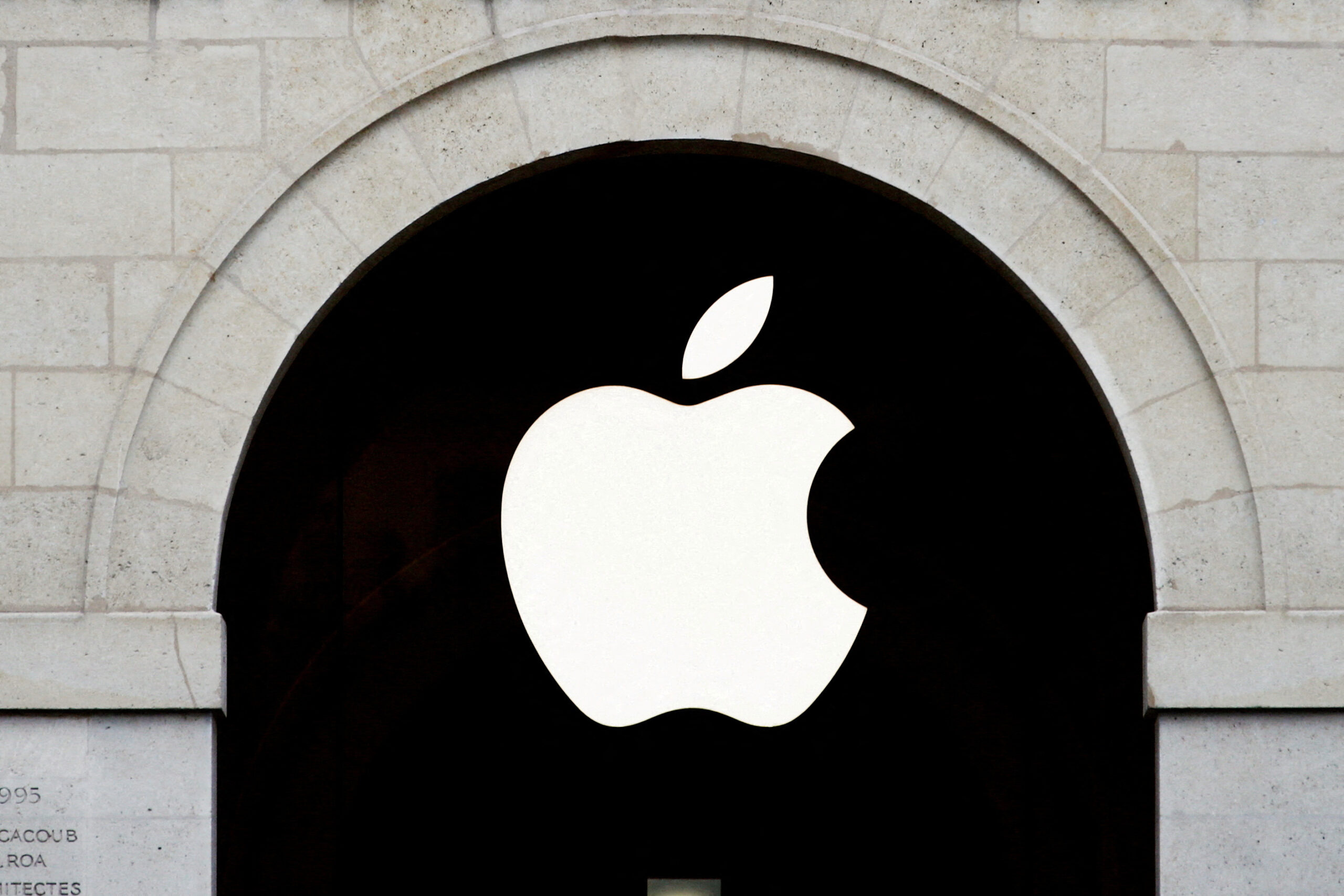 Η Apple προσφεύγει στο δικαστήριο της ΕΕ για το πρόστιμο των 500 εκατ. ευρώ