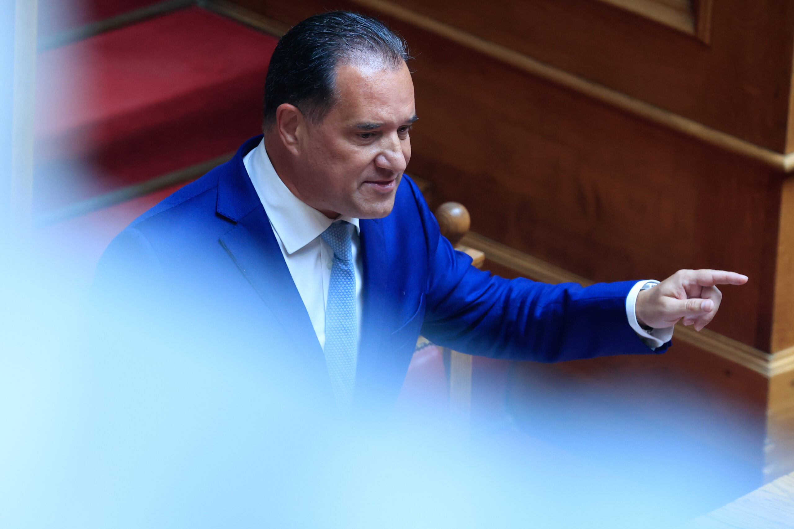Άδωνις Γεωργιάδης: Αντίδραση σε δημοσίευμα για τα κονδύλια του Ταμείου Ανάκαμψης – Προσφεύγει στη δικαιοσύνη