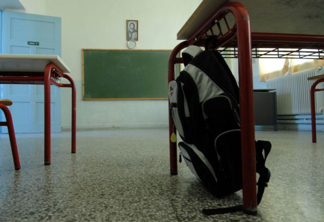 Εγκρίθηκε η πρόσληψη 15.794 υπαλλήλων καθαριότητας για τα σχολεία