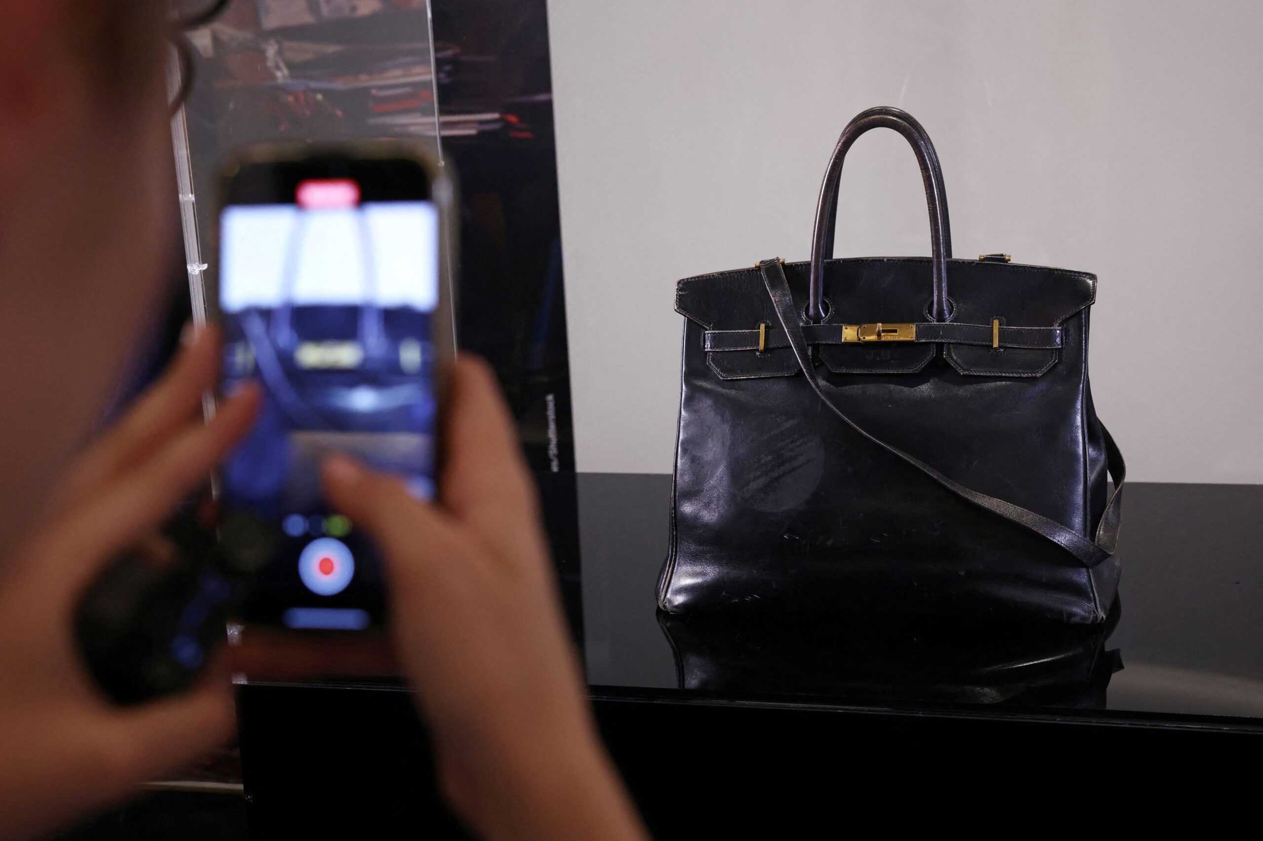 Η Birkin της Τζέιν Μπίρκιν: Η τσάντα-θρύλος πωλήθηκε για 8,6 εκατ. ευρώ