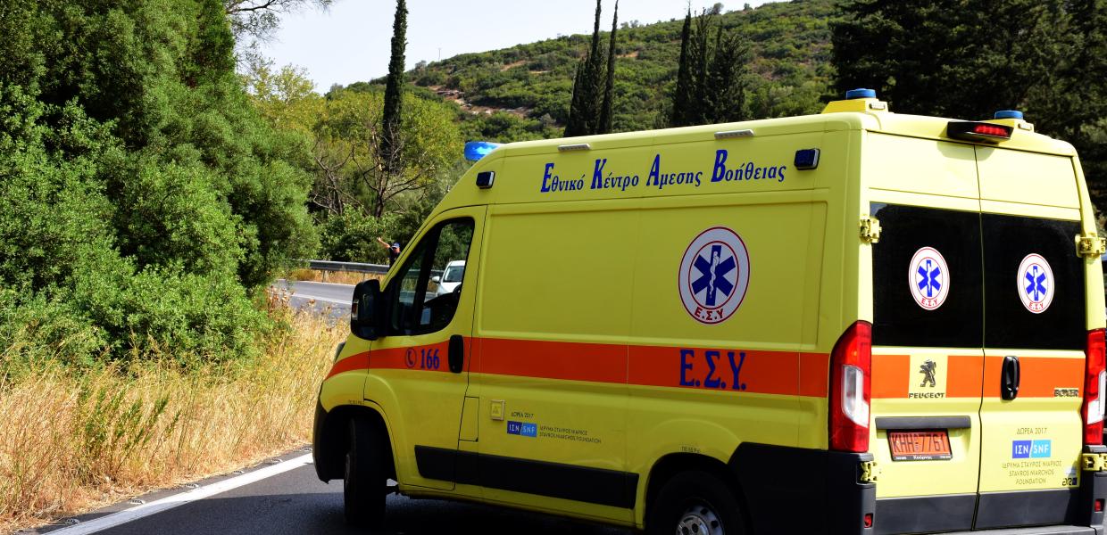 Θλίψη στο Αγρίνιο: Πατέρας κατασπαράσσει θανάσιμα το δίχρονο παιδί του κατά την οπισθοπορεία