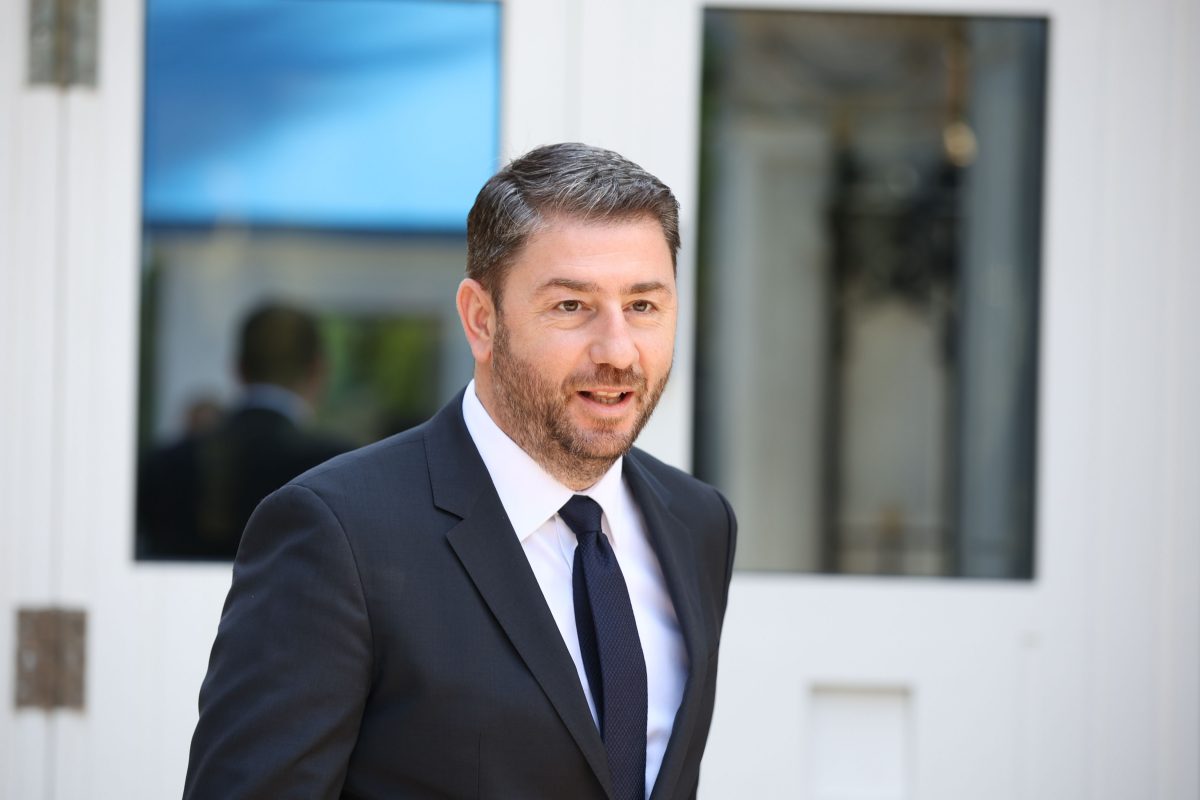 Νίκος Ανδρουλάκης στο TikTok: Η αδιαφάνεια των απευθείας αναθέσεων επί Νέας Δημοκρατίας