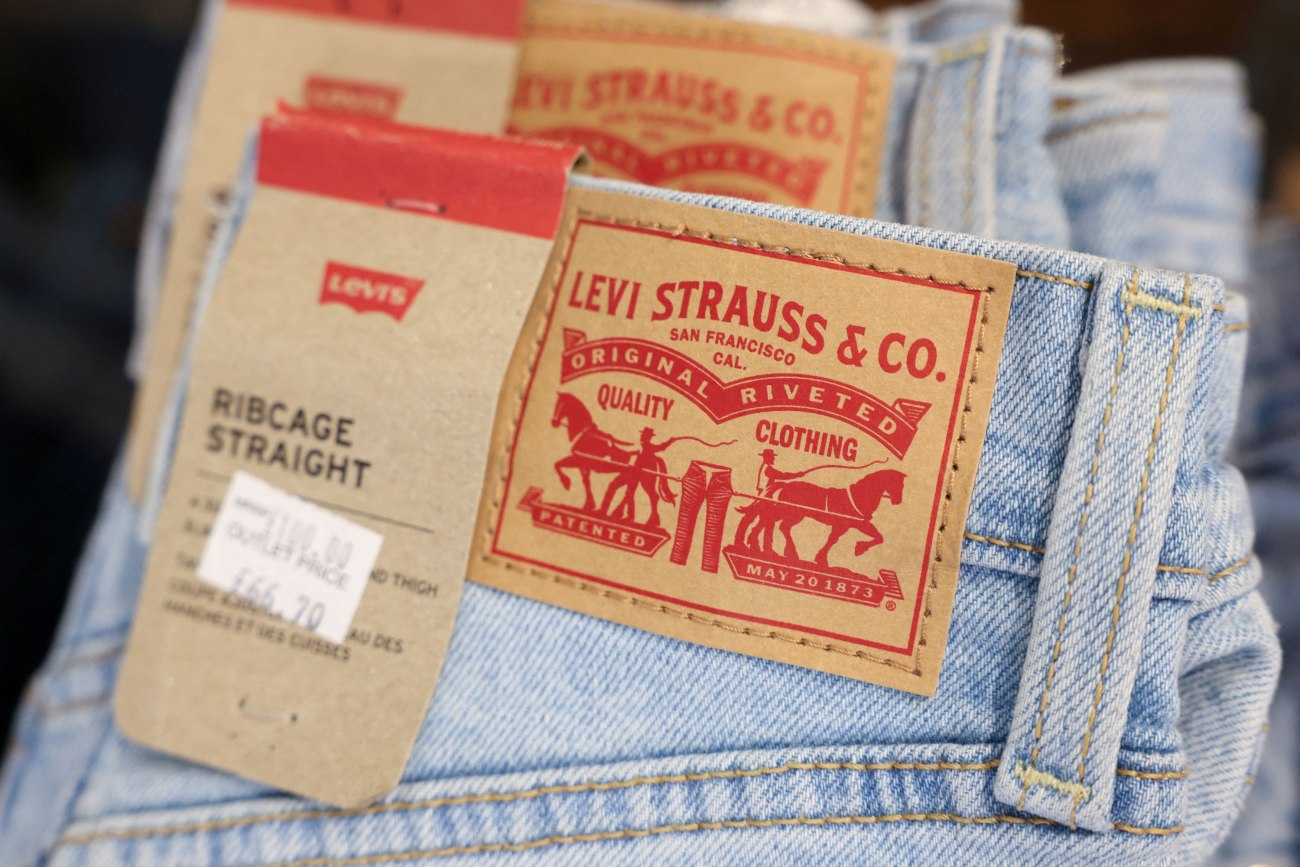 Levi Strauss: Στρατηγική περιορισμού προϊόντων για μείωση κόστους λόγω δασμών
