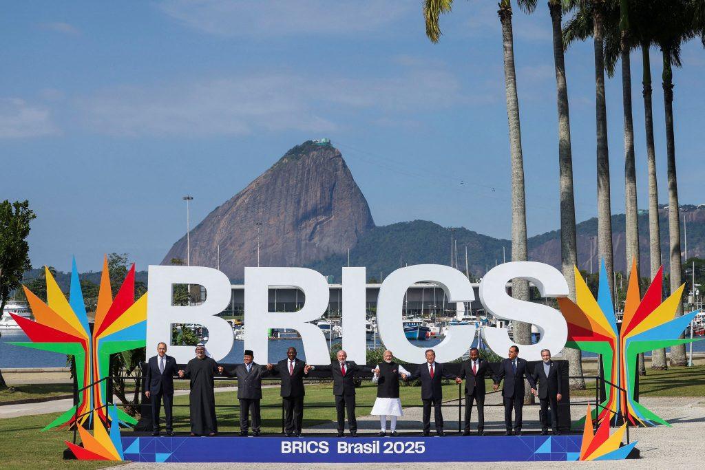 BRICS: Διεκδικούν το κενό που αφήνει η πολιτική Τραμπ