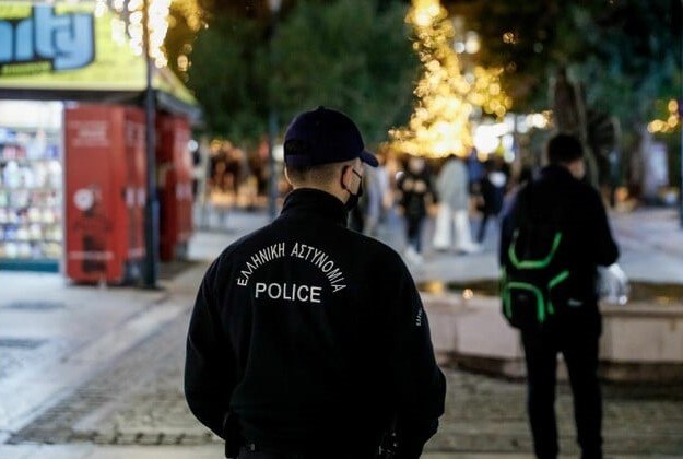 Συλλήψεις για κλοπές και απάτες στο κέντρο της Αθήνας