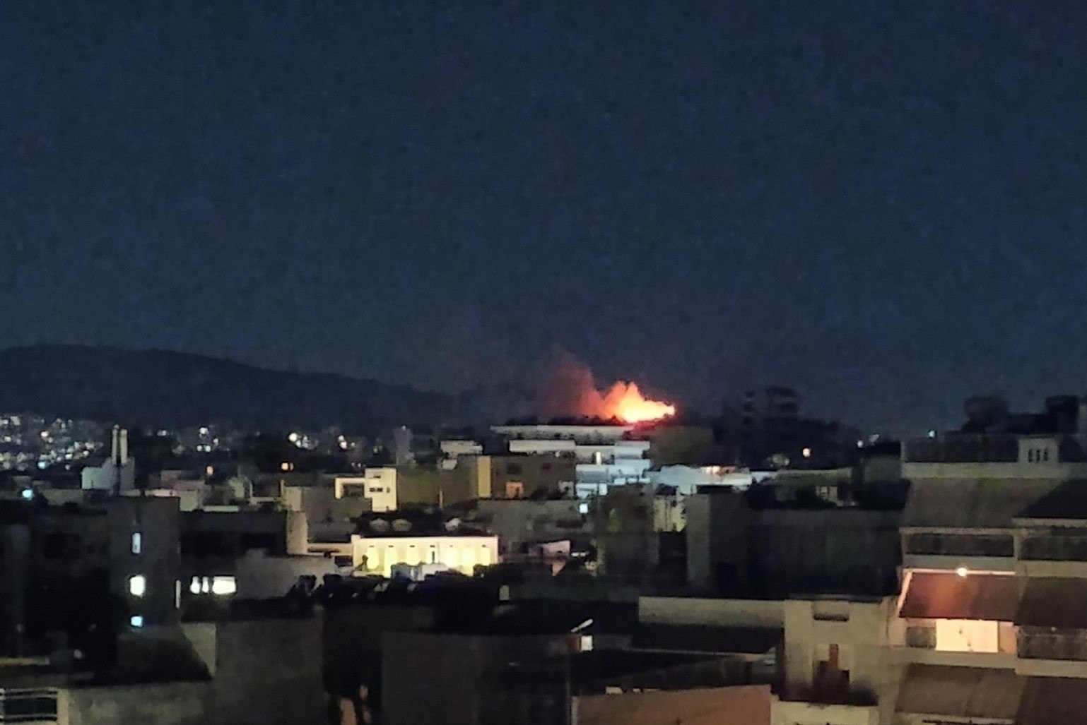 Συναγερμός για πυρκαγιά στο Καματερό