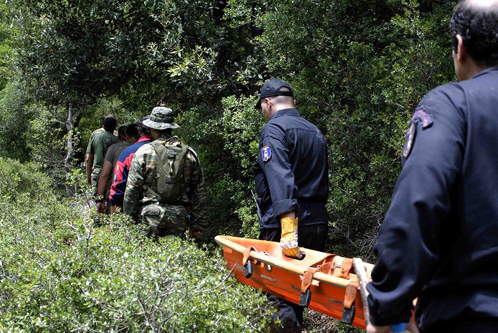 Σε πλήρη εξέλιξη επιχείρηση διάσωσης γυναίκας στο φαράγγι του Βίκου