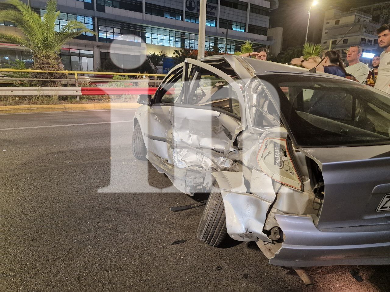 Σοβαρό τροχαίο στη Λεωφόρο Συγγρού: Οι λεπτομέρειες της σύγκρουσης [βίντεο]