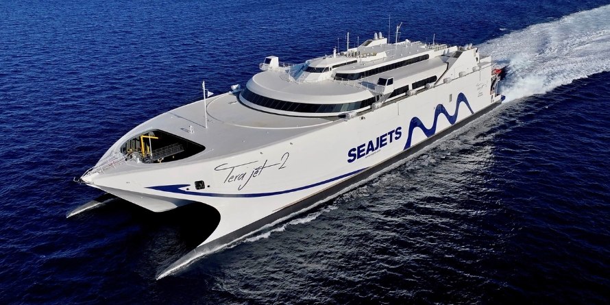 Η Seajets ακυρώνει το δρομολόγιο για Ηρακλειά, εξαπατώντας τους επιβάτες