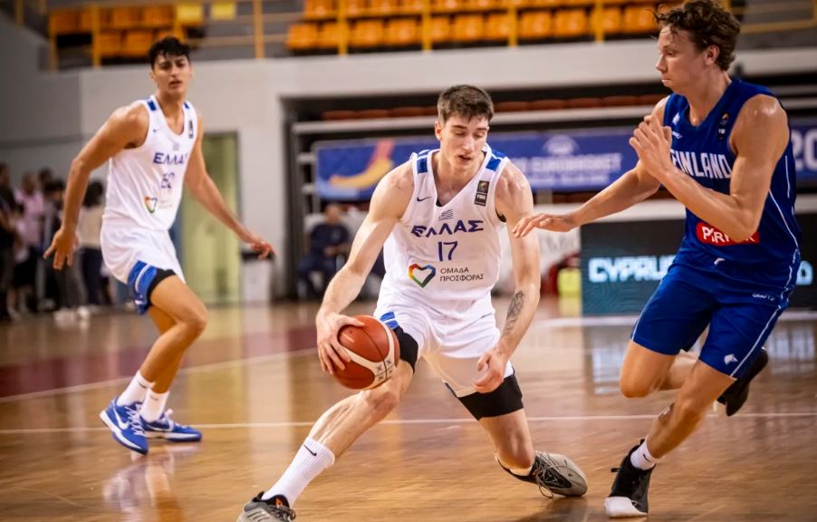 Ελλάδα – Φινλανδία 85-78: Η Εθνική Νέων Ανδρών προκρίθηκε στα προημιτελικά του Eurobasket U20