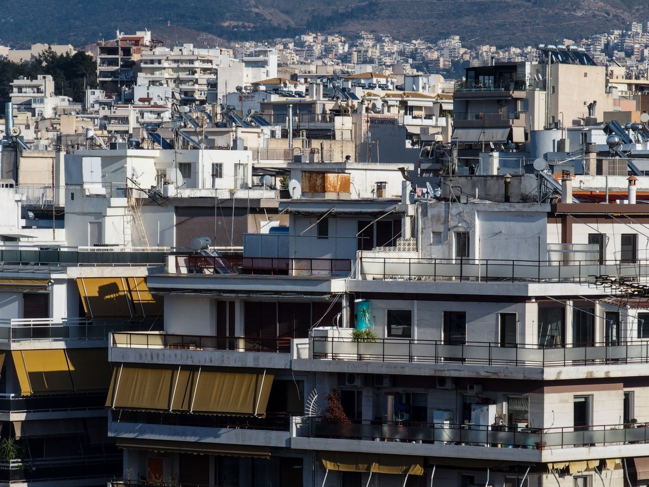 ΤτΕ: Υψηλό το κόστος στέγασης στην Ελλάδα – Πληρώνουμε περισσότερο από κάθε άλλο κράτος μέλος της ΕΕ