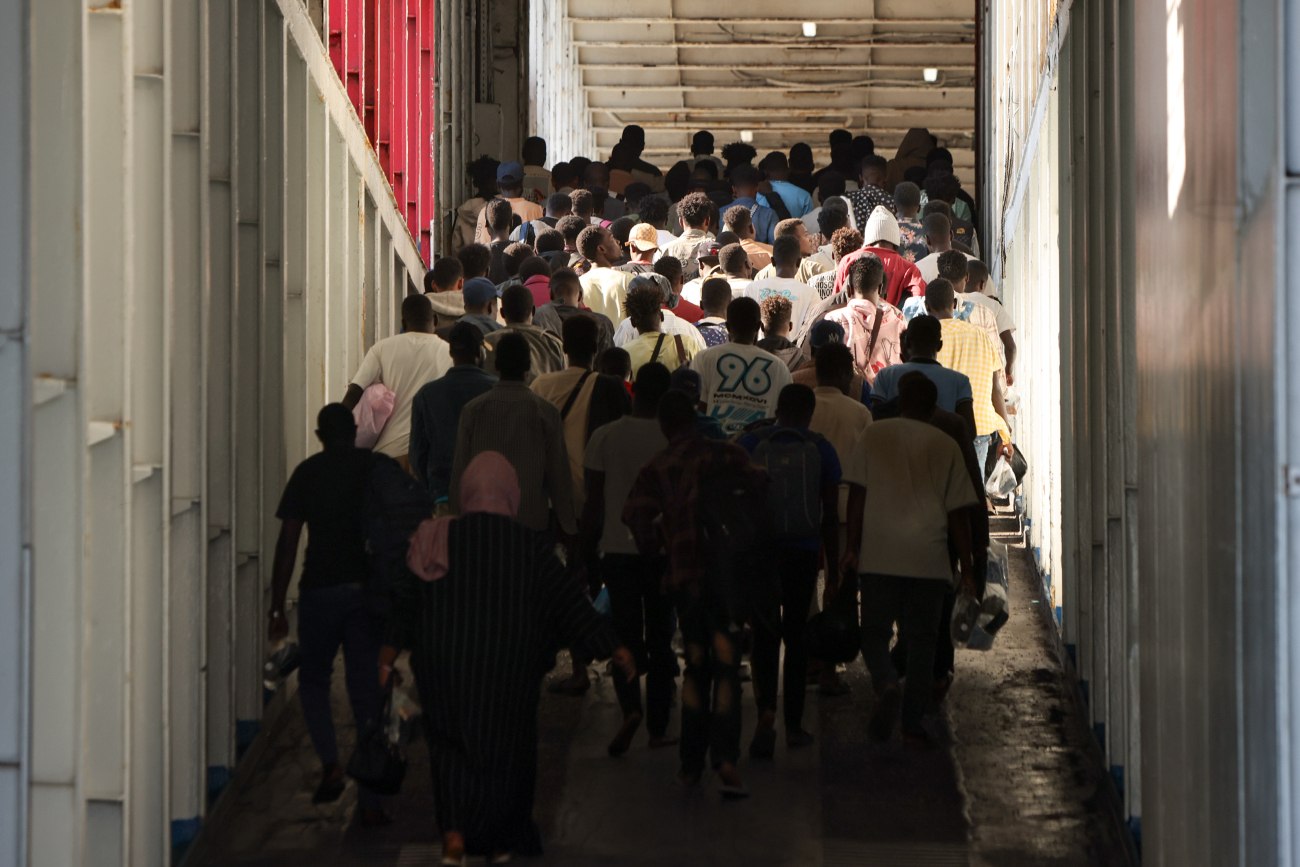 Η ετήσια έκθεση της ΕΕΔΑ για τους πρόσφυγες: Σοβαρές παραβιάσεις ανθρωπίνων δικαιωμάτων και modus operandi παράνομων επαναπροωθήσεων