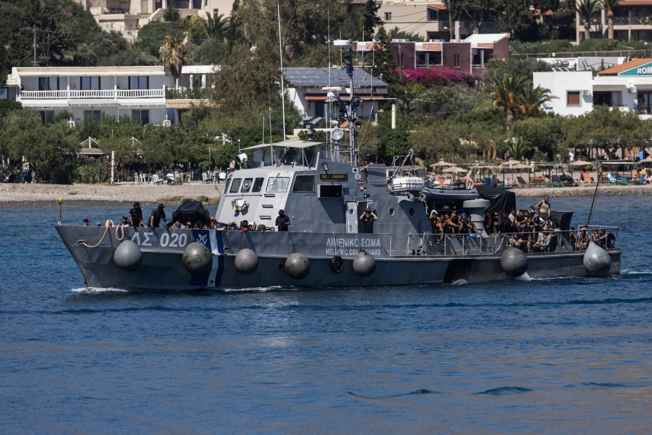 Μεταναστευτικές ροές: Επιφυλακή της ΕΥΠ για πιθανούς πυρήνες του ISIS