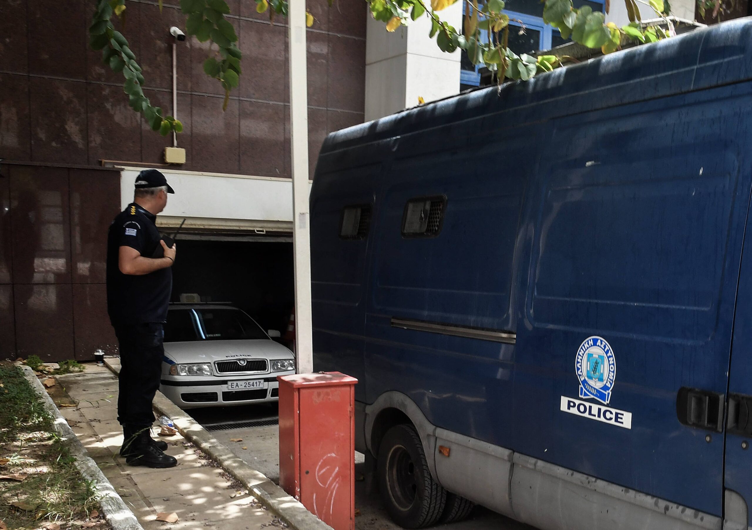 Θρίλερ στην Καλαμάτα: Εντοπίστηκε σορός γυναίκας σε ταράτσα πολυκατοικίας – Τι ερευνούν οι αρχές