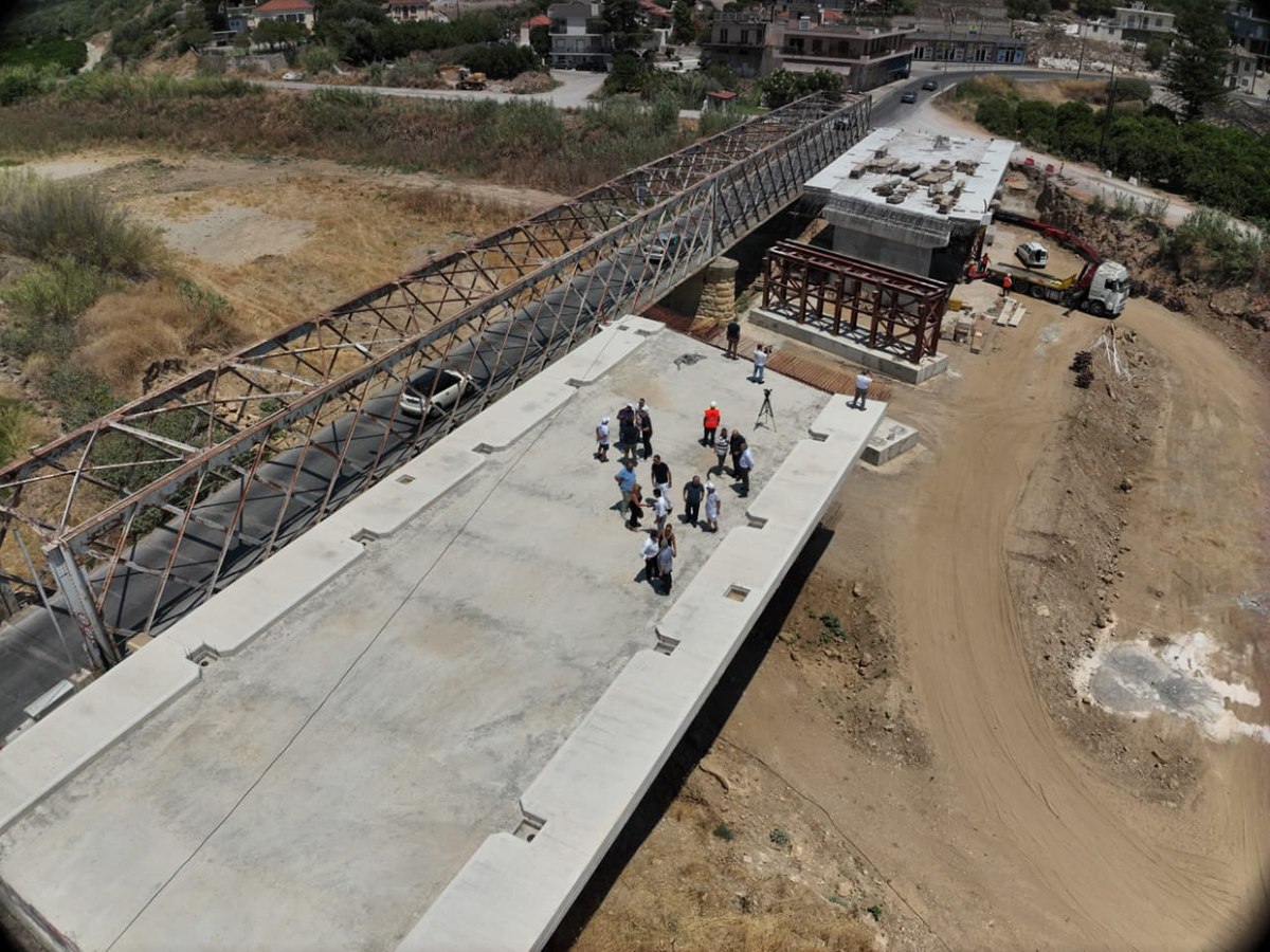 Σημαντική πρόοδος στην κατασκευή της νέας γέφυρας στον ποταμό Ευρώτα