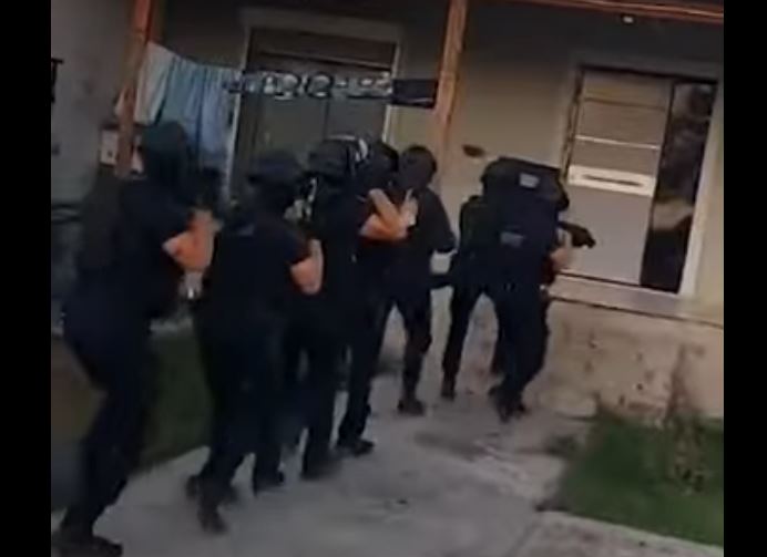 Συνεχιζόμενη αστυνομική επιχείρηση κατά της παραβατικότητας στον Ασπρόπυργο: 11 συλλήψεις