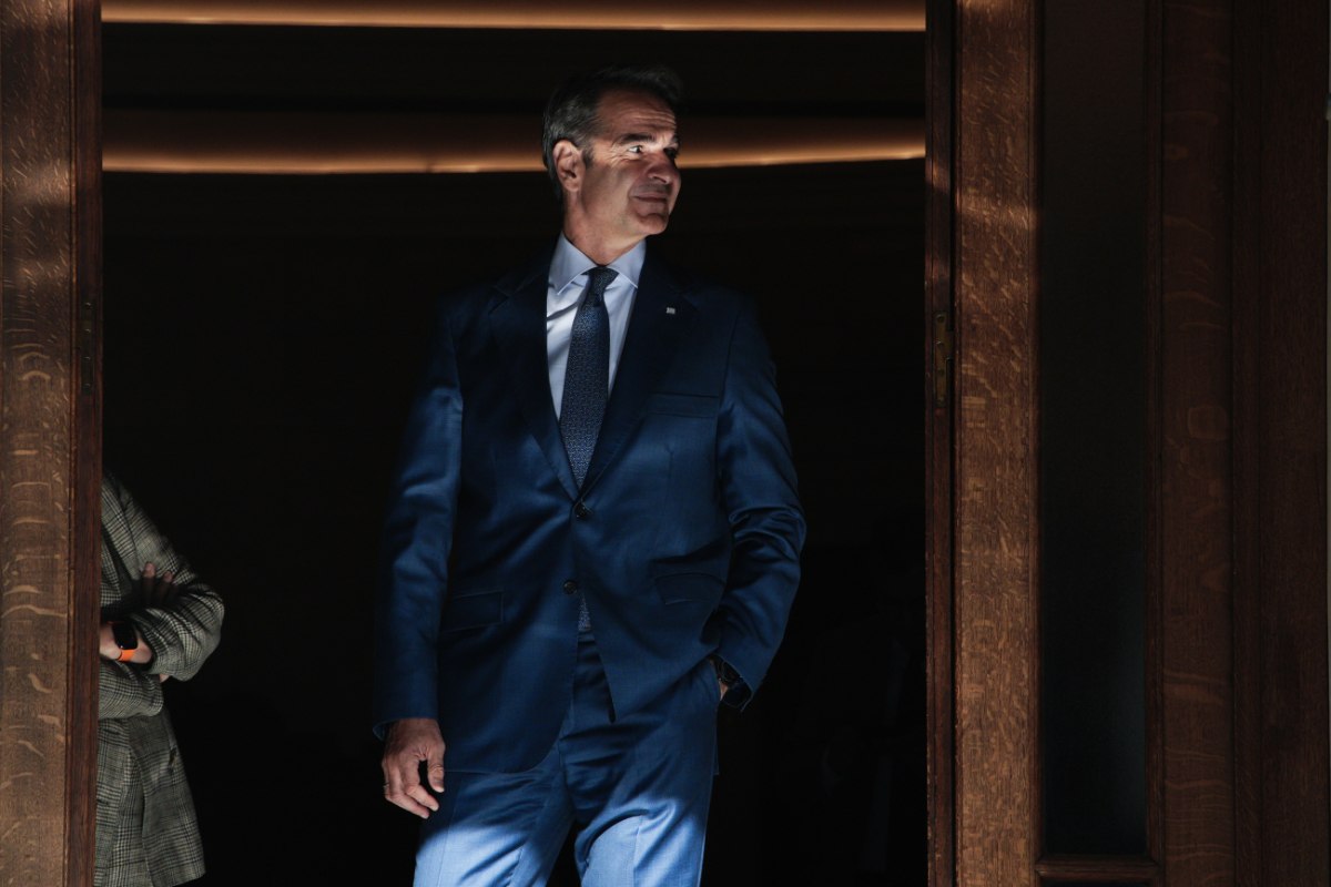 Μέγαρο Μαξίμου: Εντονη αναζήτηση θετικών αφηγήσεων