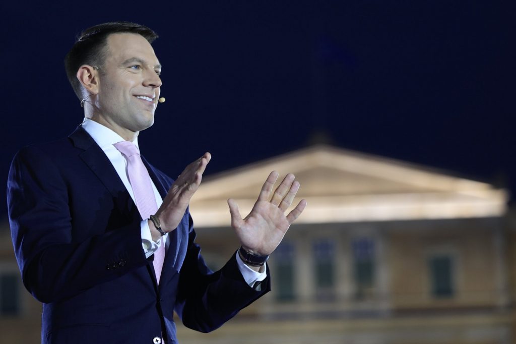 Κίνημα Δημοκρατίας: Καταγγελία για σκάνδαλο εκατομμυρίων στο υπουργείο Παιδείας