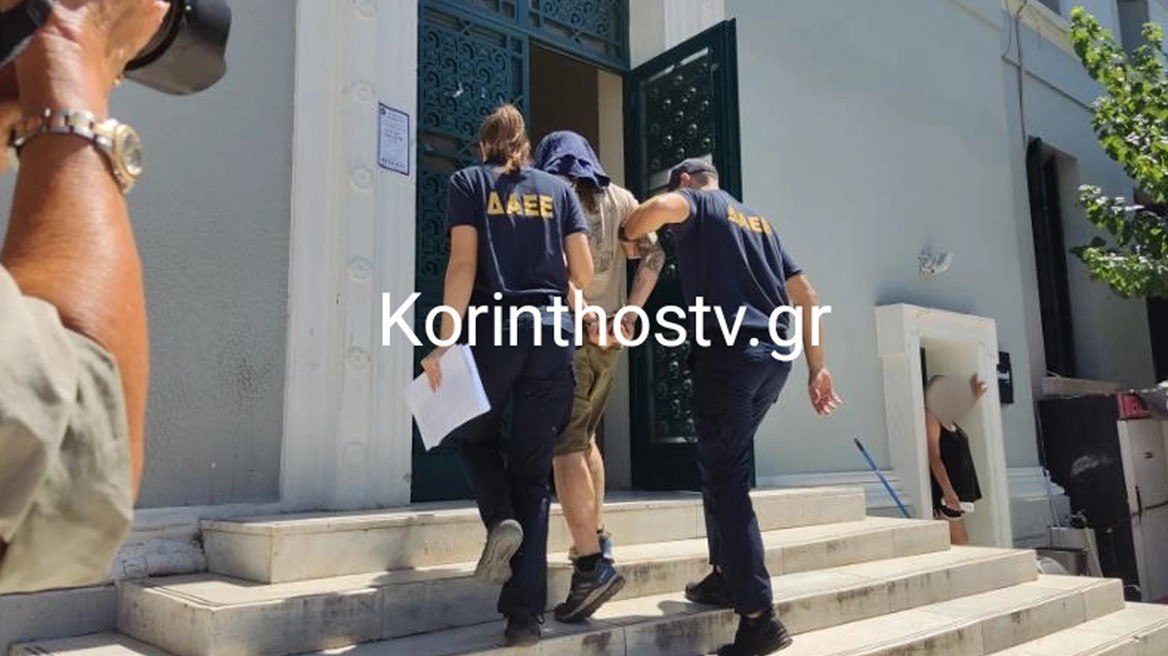 Κορινθία: Στον εισαγγελέα οι δύο συλληφθέντες για την καταστροφική φωτιά στον Φενεό