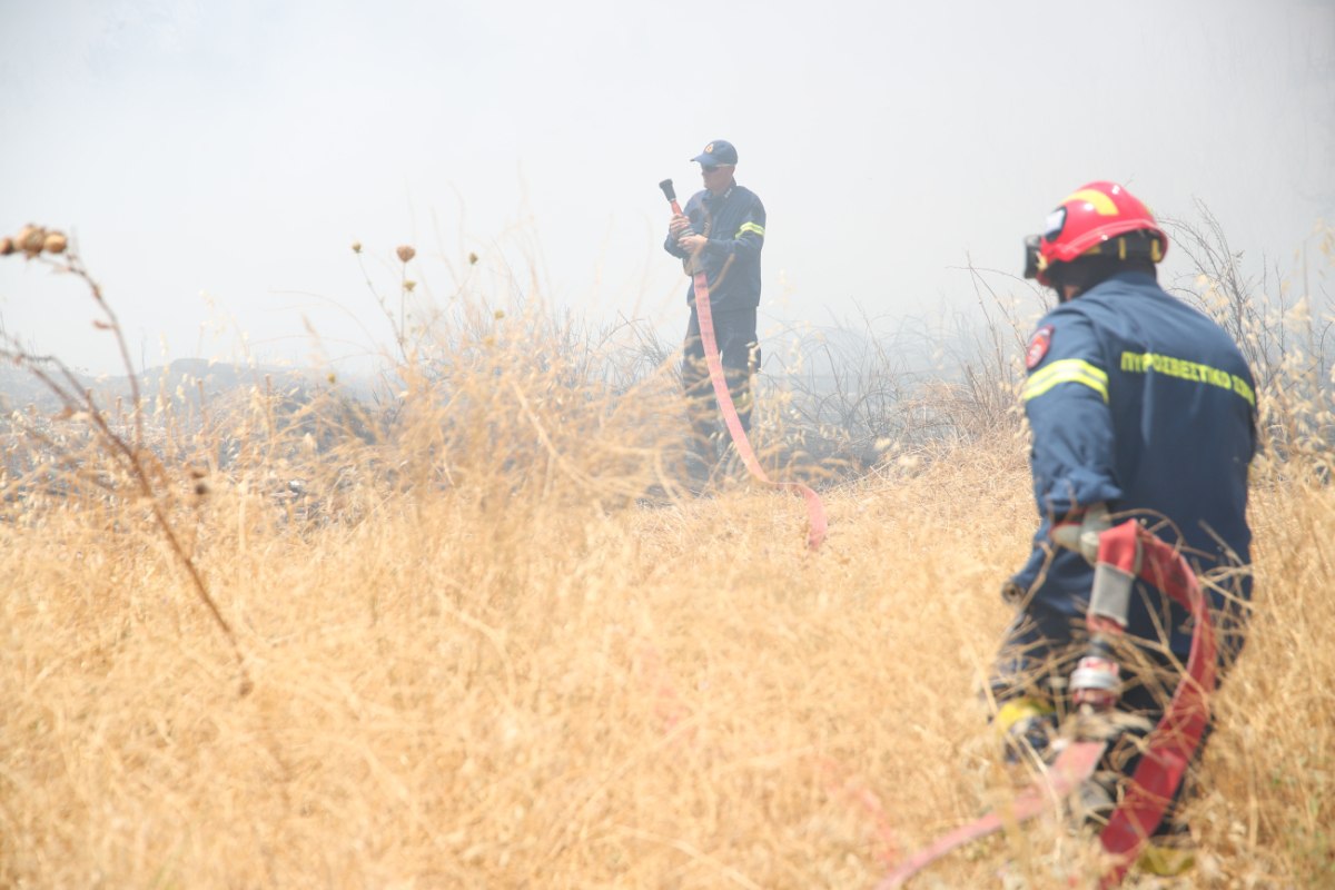 Καύσωνας: Συναγερμός για την επικινδυνότητα των πυρκαγιών
