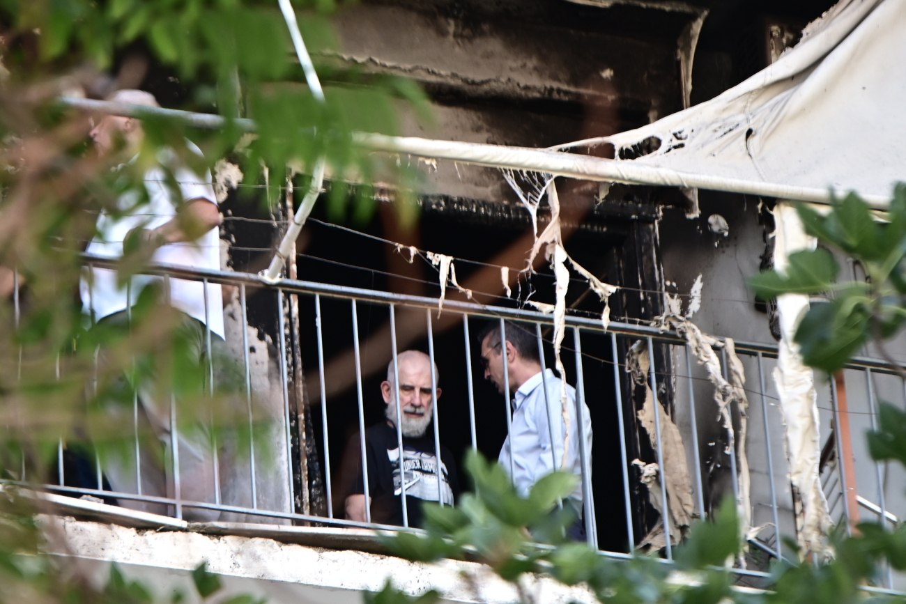Νέα έρευνα για τη φωτιά στο διαμέρισμα του Πέτρου Φιλιππίδη