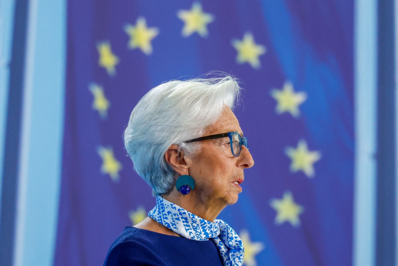 Λαγκάρντ: Υπάρχει αυξανόμενη αβεβαιότητα στον κόσμο – Σχολιάζει τα επιτόκια