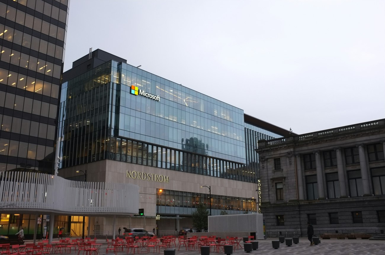 Η Microsoft ηγείται στις επιθέσεις phishing, δυναμική επιστροφή για το Spotify
