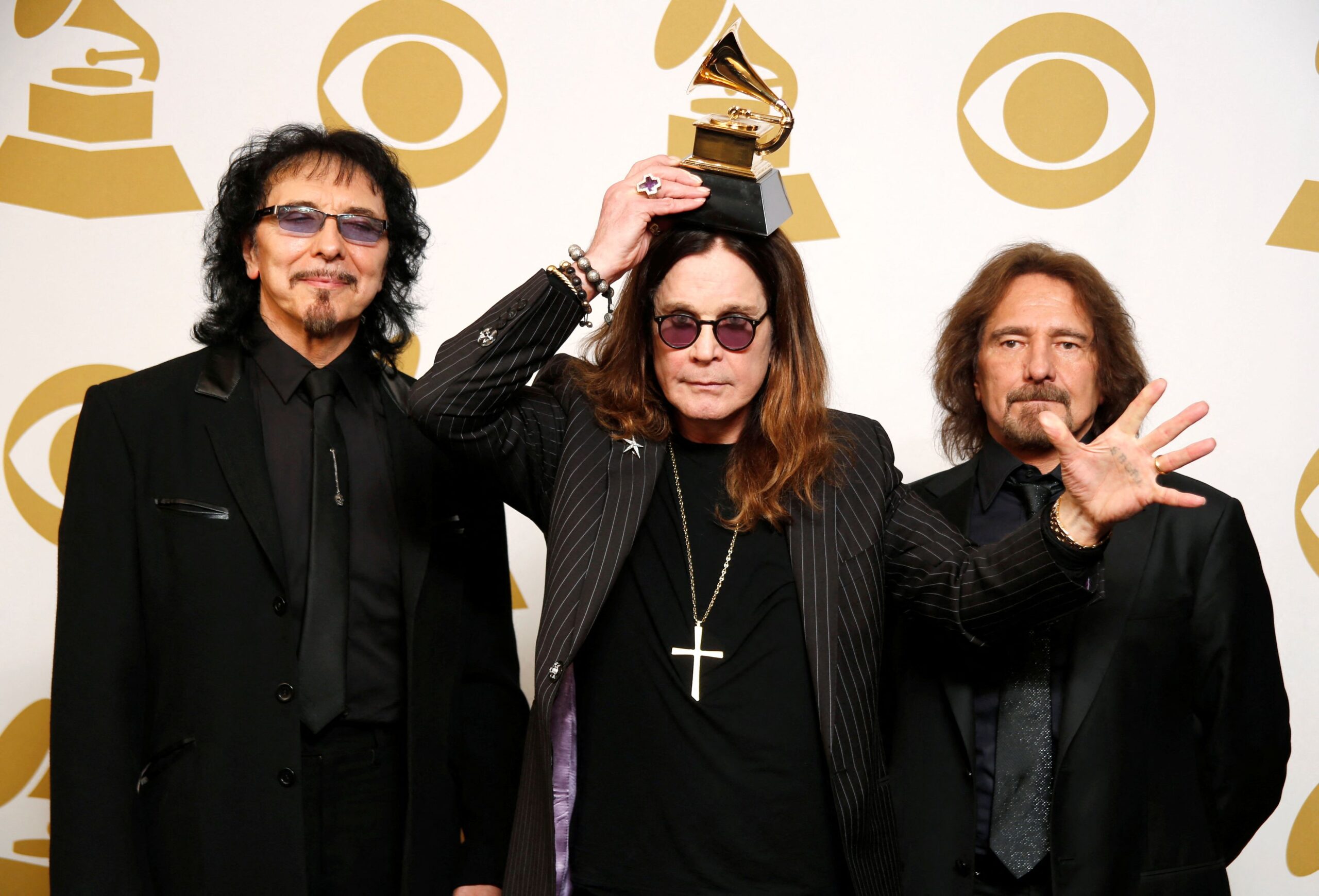 Ο Τόνι Αϊόμι των Black Sabbath αποκαλύπτει τις συναισθηματικές του αντιδράσεις στον θάνατο του Όζι Όσμπορν