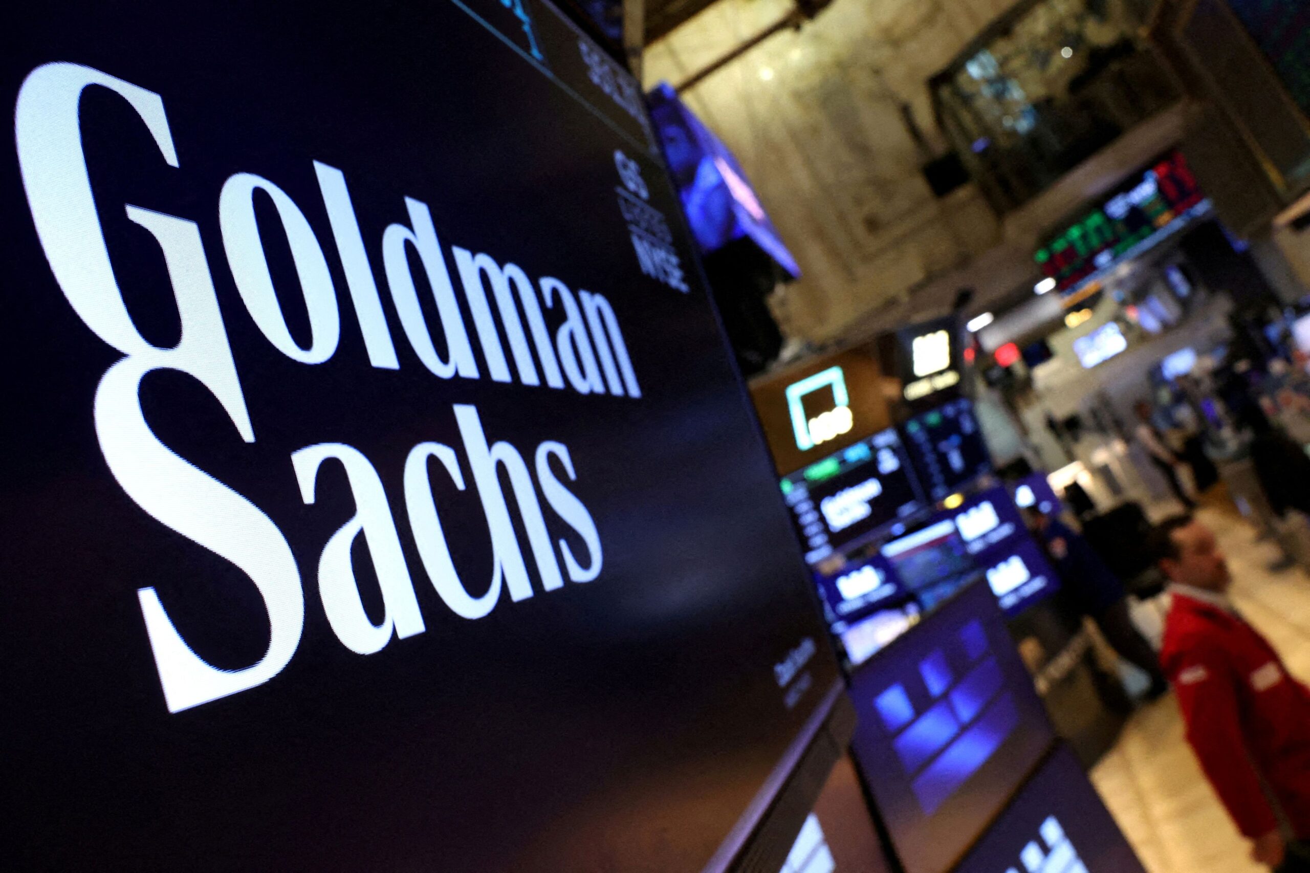 Goldman Sachs: Σημαντική αλλαγή πορείας για τα hedge funds