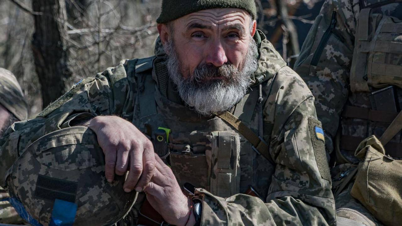 Λειψανδρία: Ο Ζελένσκι υπέγραψε διάταγμα για στρατολόγηση άνω των 60 ετών