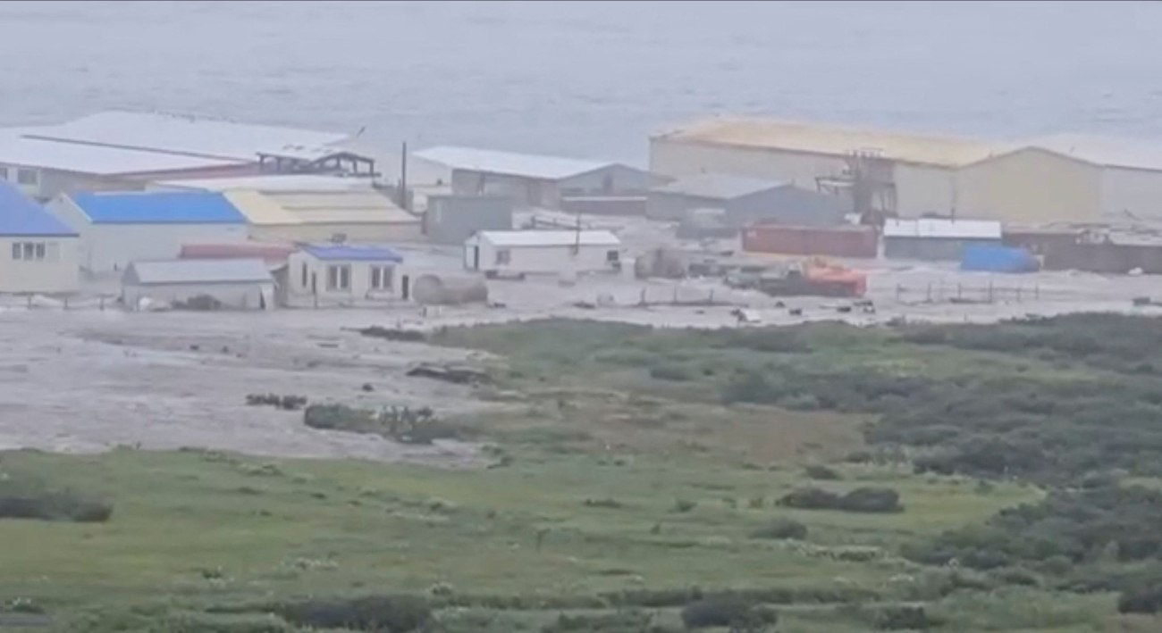 Ρωσία: Τσουνάμι φθάνει στις ακτές των ΗΠΑ μετά τον ισχυρό σεισμό 8,8 Ρίχτερ