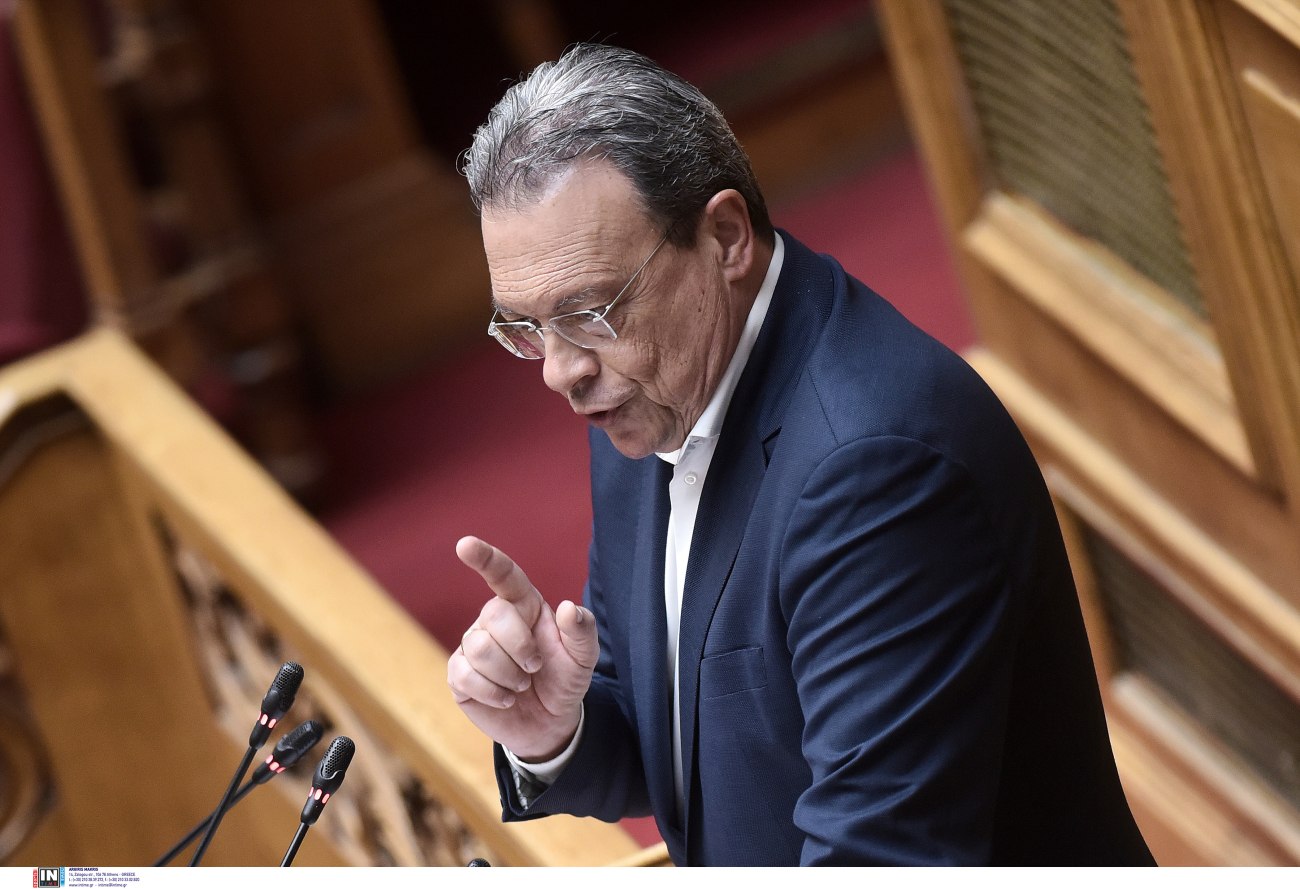 Σωκράτης Φάμελλος: Αρπάξατε τα χρήματα των τίμιων αγροτών για να ταΐσετε τα δικά σας παιδιά