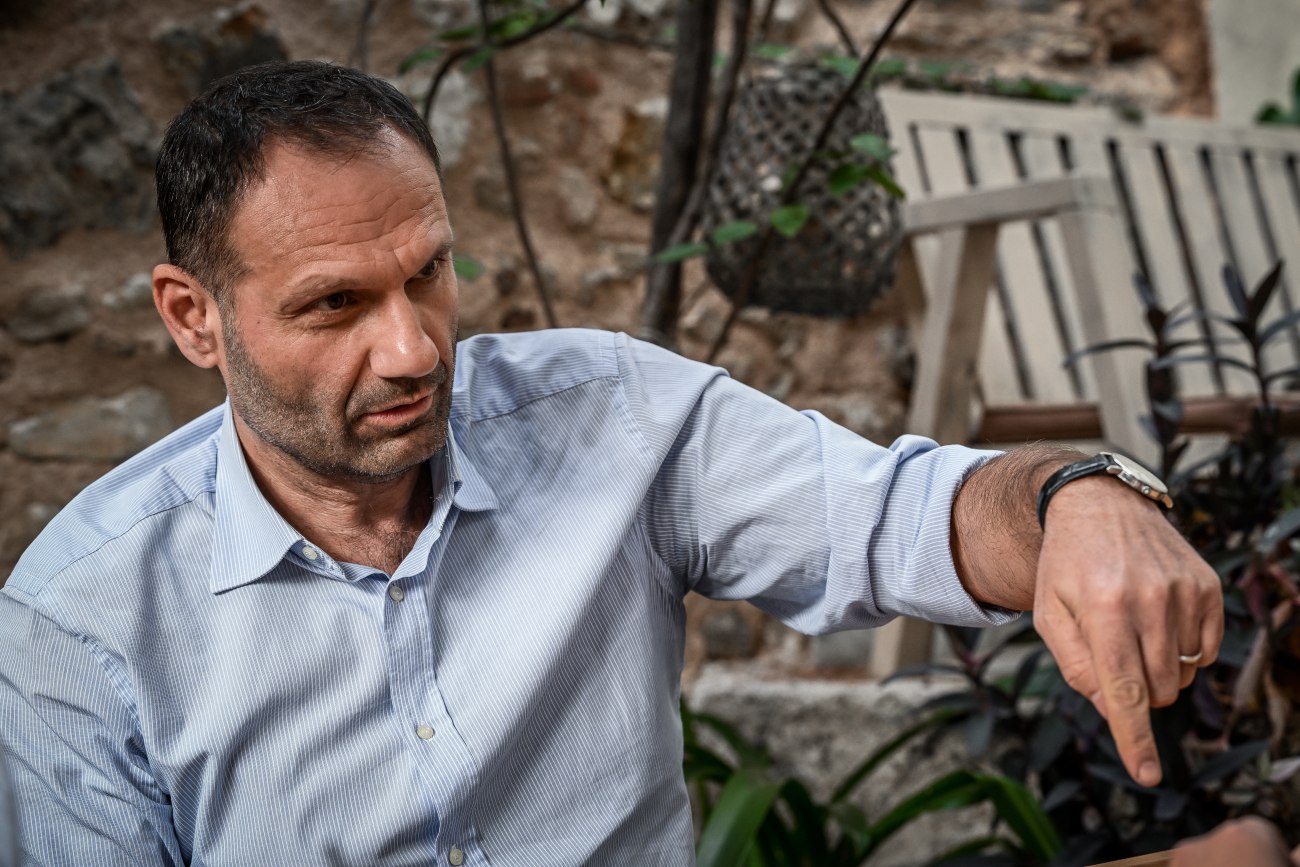 Καπνισάκης προς Βορίδη: Οφείλετε να συνειδητοποιήσετε ότι δεν μιλάτε σε ανόητους