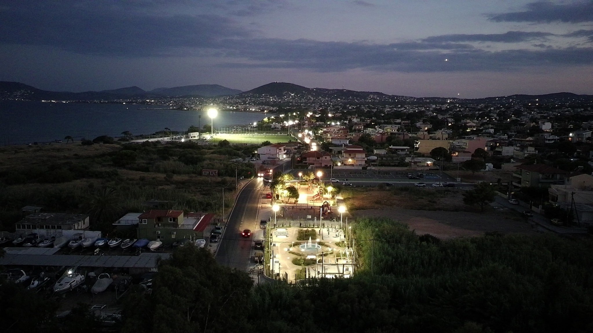 Νέα πλατεία αναμορφώνει την Αρτέμιδα