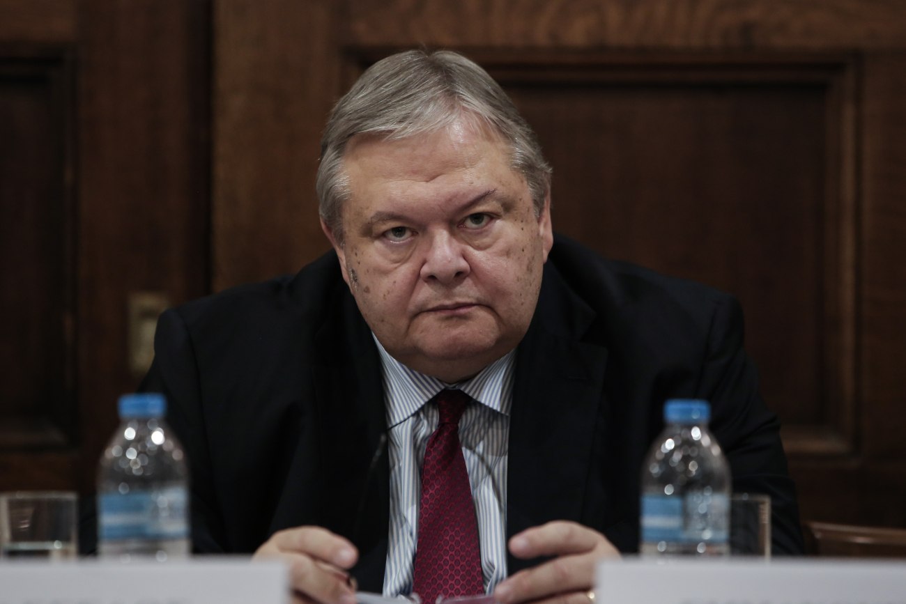 Σφοδρή κριτική Βενιζέλου στην κυβέρνηση για την ψηφοφορία φιάσκο: Κραυγαλέα παραβίαση του Συντάγματος και θεσμικός ευτελισμός