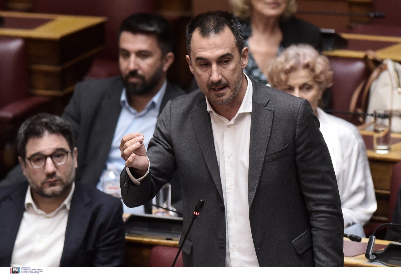 Επιστολή Χαρίτση προς Κακλαμάνη: Ζητά την αποκατάσταση της συνταγματικής τάξης