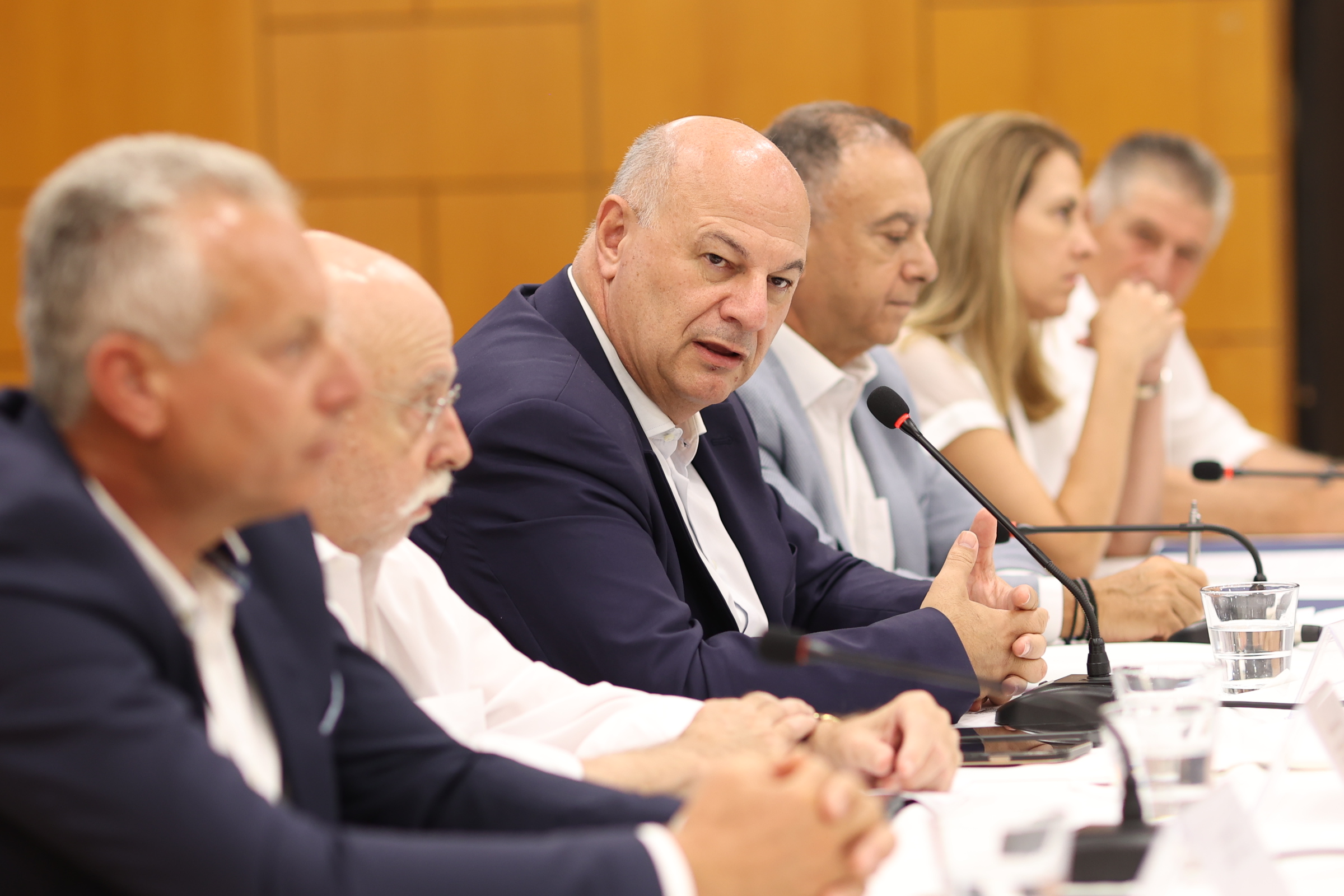 Τσιάρας: «Αλλάζει σελίδα η Θεσσαλία» – Συμβάσεις για δύο εμβληματικά αρδευτικά έργα σε Καρδίτσα και Φάρσαλα
