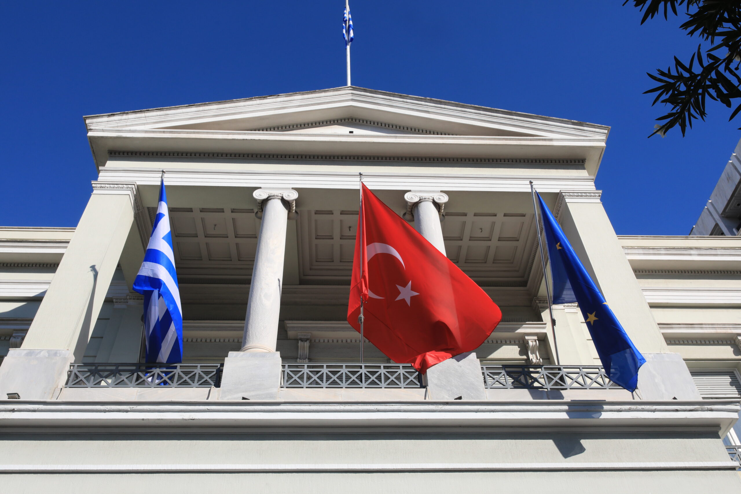 Το ΥΠΕΞ απαντά στην Τουρκία: «Απαράδεκτη και παράνομη η εξαγγελία για θαλάσσια πάρκα»