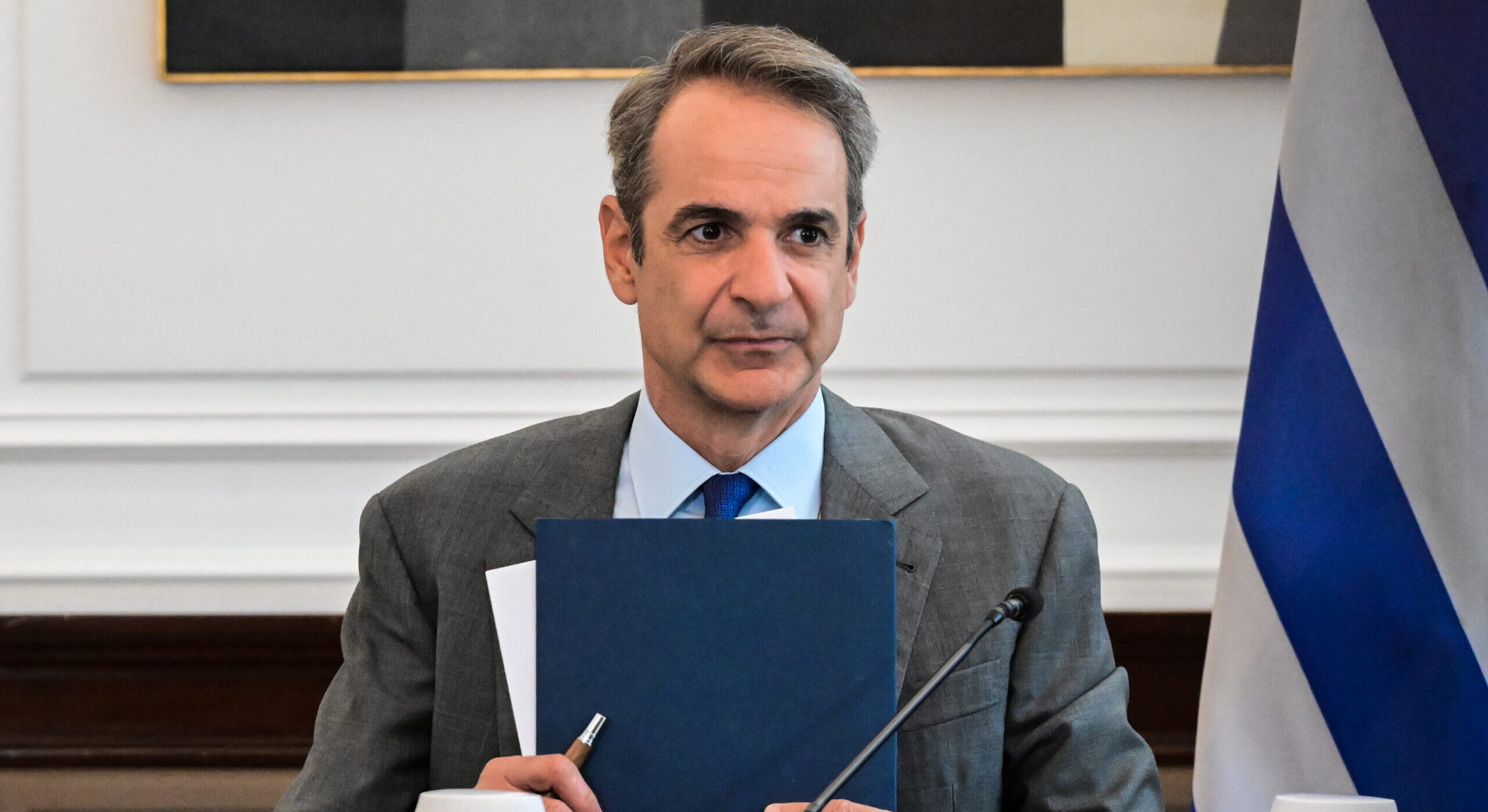 Εξωτερική πολιτική υπό κατάρρευση: ΗΠΑ και Ρωσία γυρνούν την πλάτη στην Ελλάδα