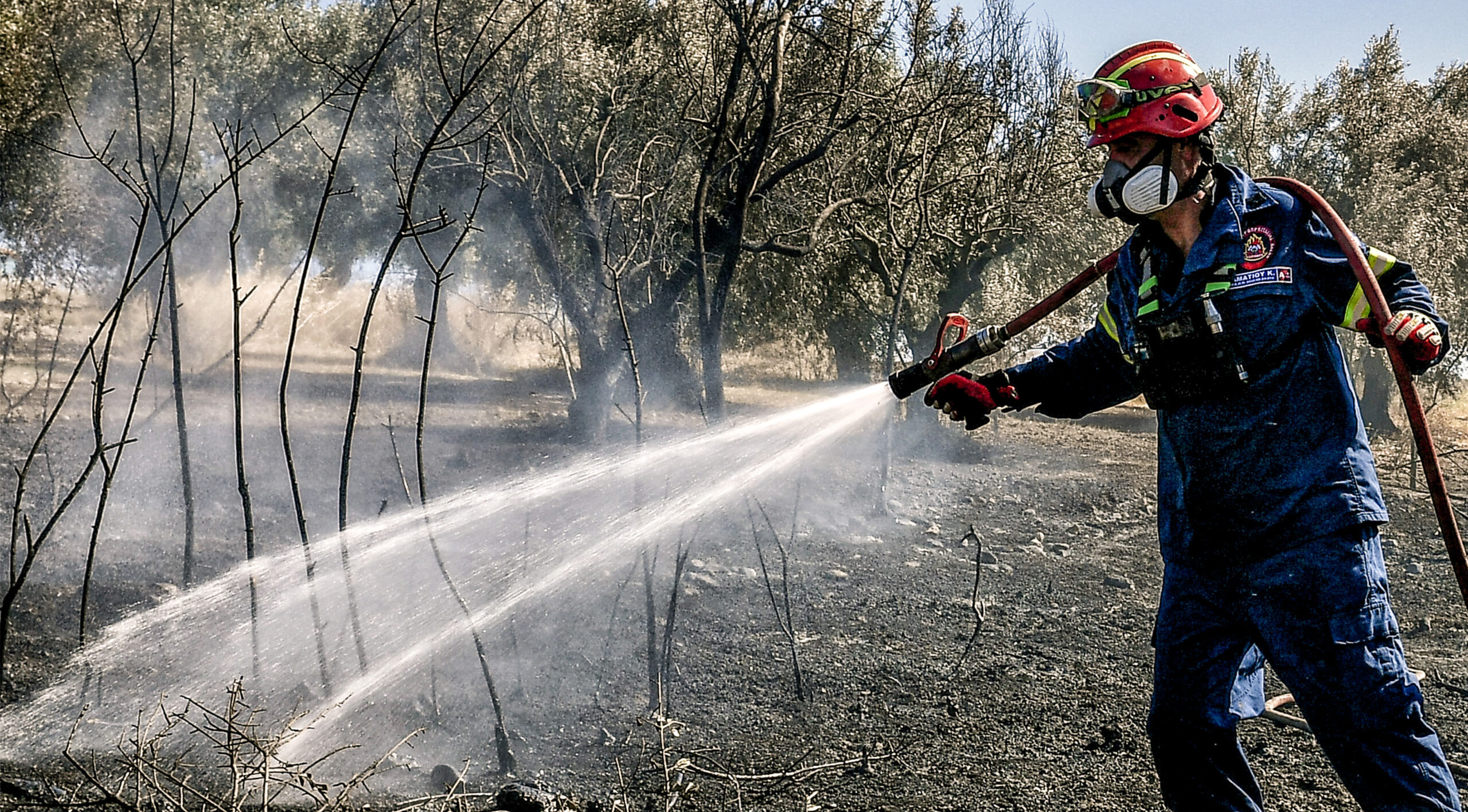 Θεσσαλονίκη: Υπό έλεγχο η φωτιά στη Βόλβη – Σε επιφυλακή οι δυνάμεις για πιθανές αναζωπυρώσεις