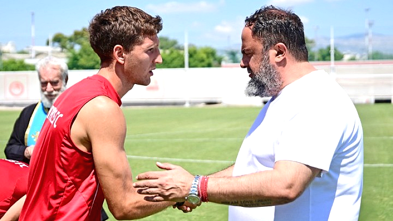 Αγιασμός του Ολυμπιακού στις εγκαταστάσεις του Ρέντη με τη συμμετοχή του Βαγγέλη Μαρινάκη